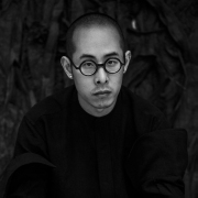 邱昊